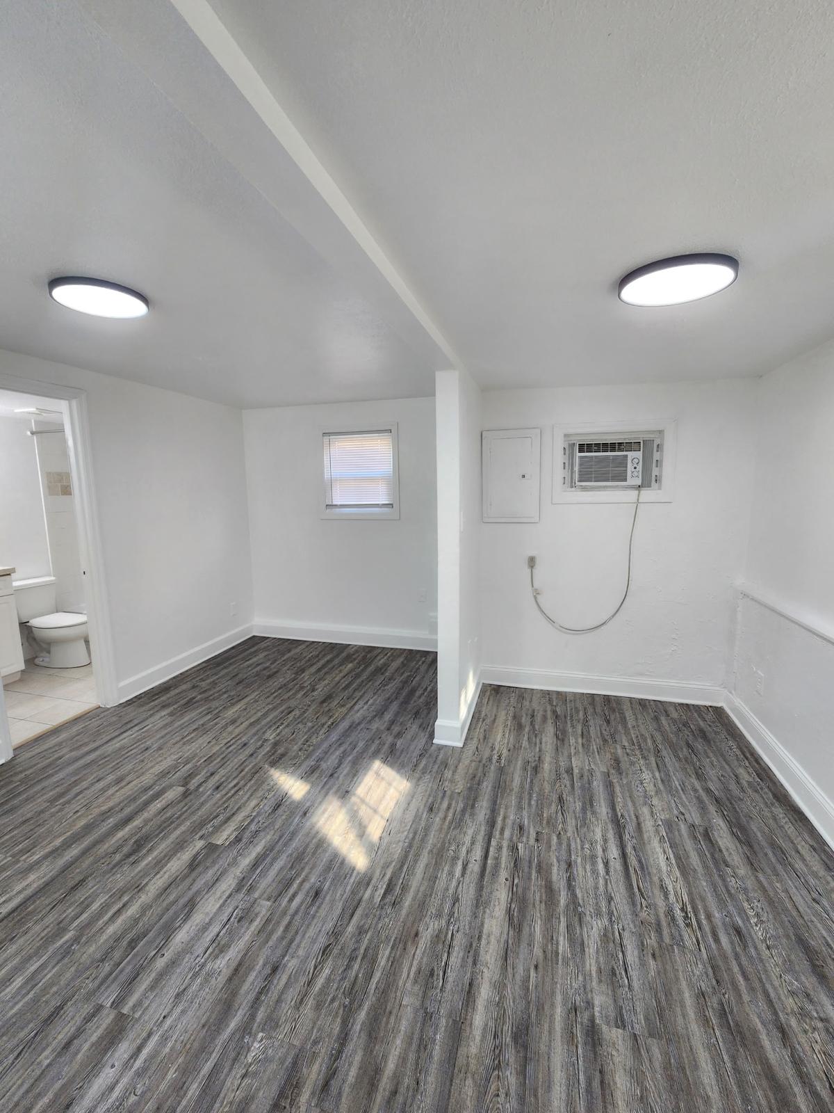 409 Poinsettia Road #1